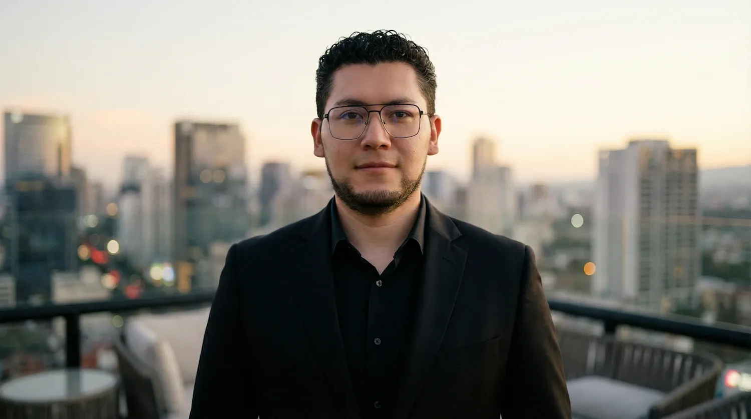 Oscar Morales, ingeniero de software y responsable técnico de MoralexCode